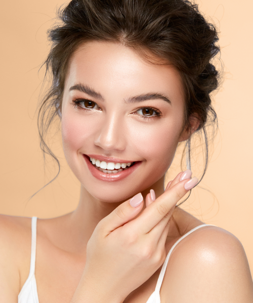 Glowcery Radiance Boost Niacinamide and Hyaluronic Acid Face Serum bottle on a white background